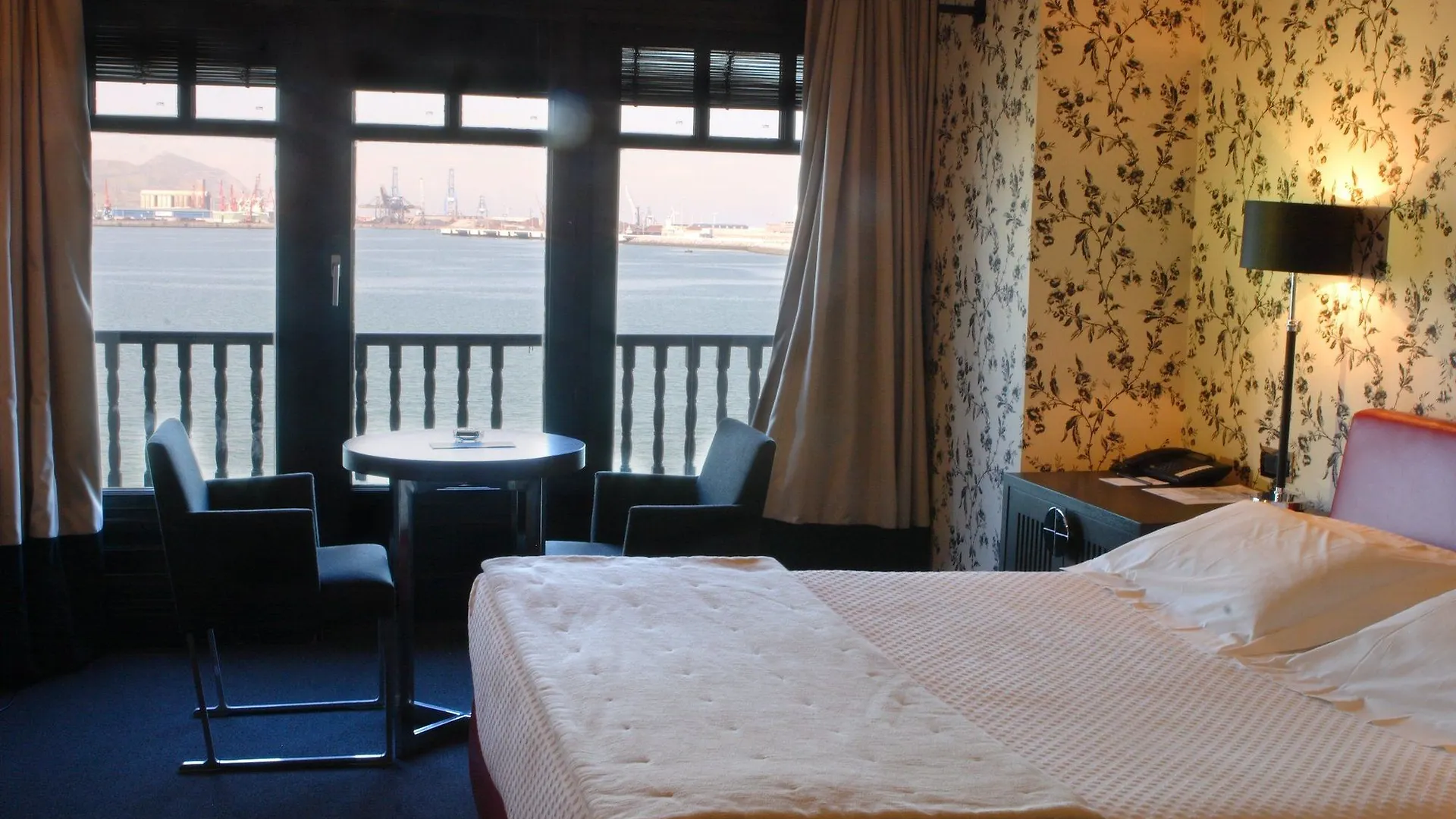 Ercilla Embarcadero Hotel Getxo